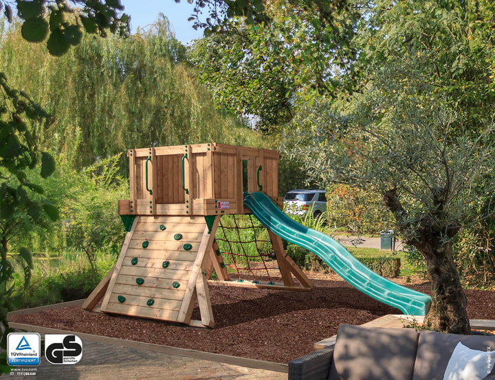 Commercial Playground • Hy-land Q1